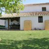 Fachada lateral de Cortijo el Morrón